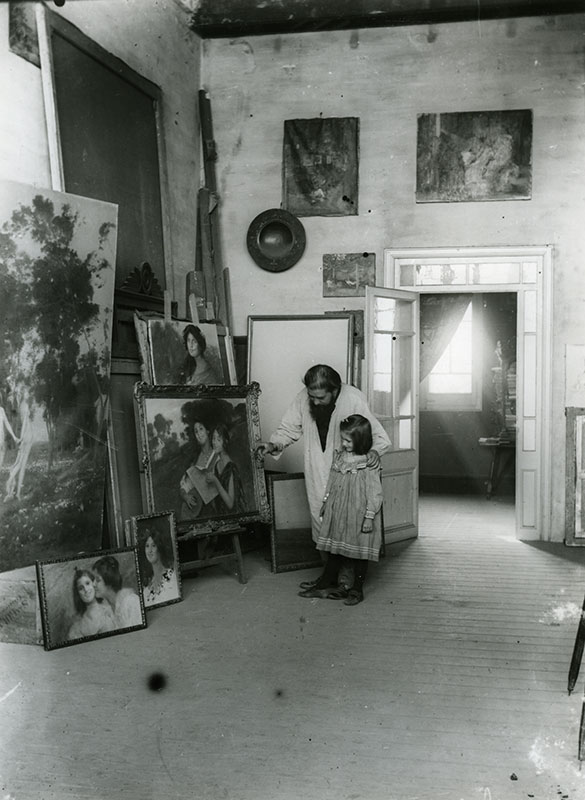Joan Brull al seu estudi amb la seva filla